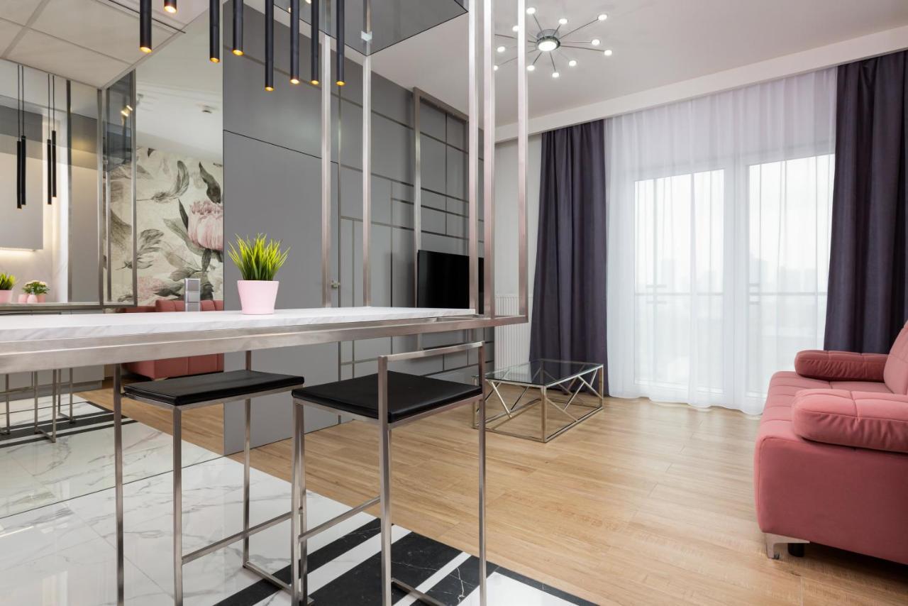 Premium Apartments Business Center By Renters Prestige ワルシャワ 部屋 写真